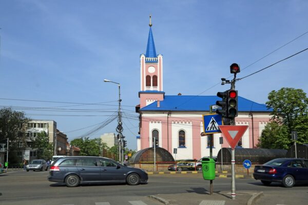 II. Lipót 1792-ben a jezsuiták templomát a görögkatolikusoknak adta, mindmáig az övék.